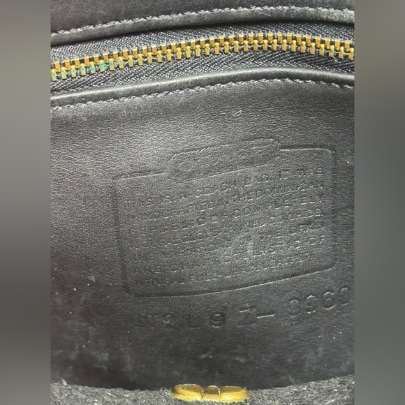 Vintage Coach Black Leather Wome Backpack Turnlock Drawstring Daypack - Picture 11 of 16